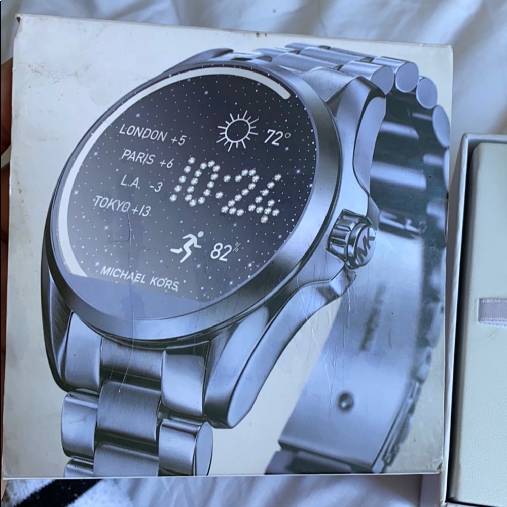 Mk Watch - image 3